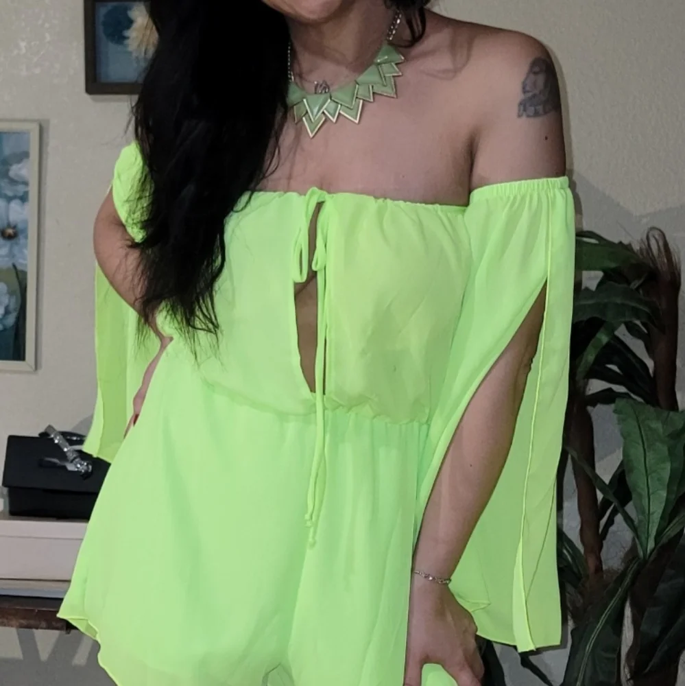 Romper - Picture 3 of 7